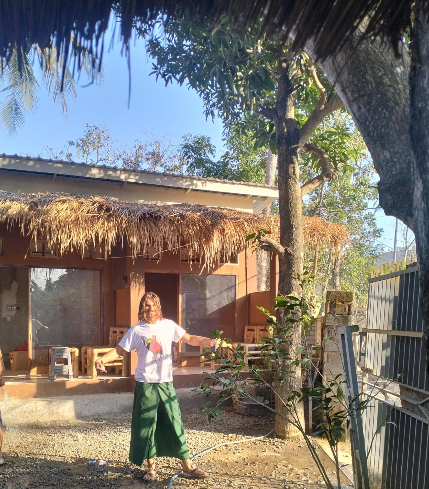 Fullmoon Homestay Kuta  Eksteriør billede