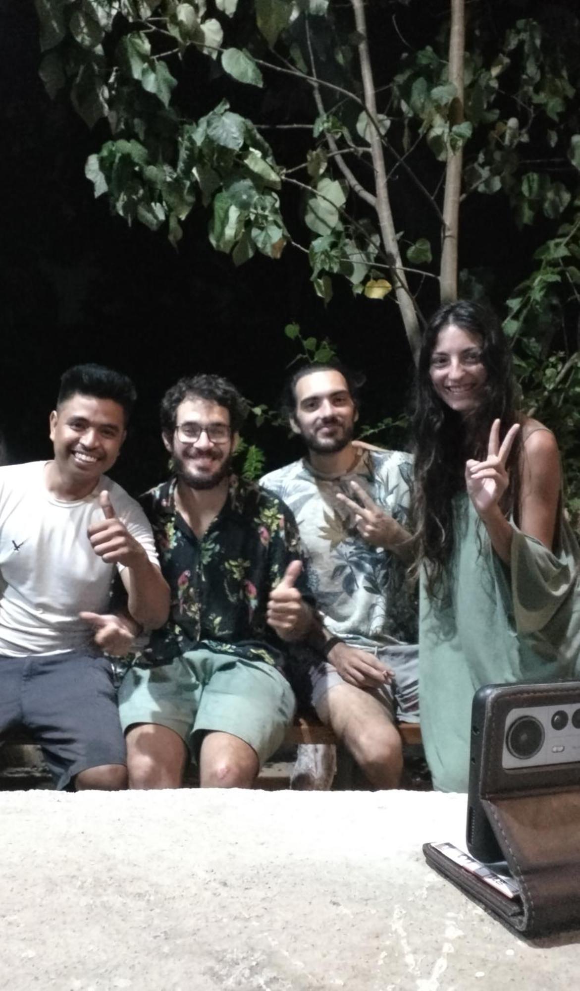 Fullmoon Homestay Kuta  Eksteriør billede