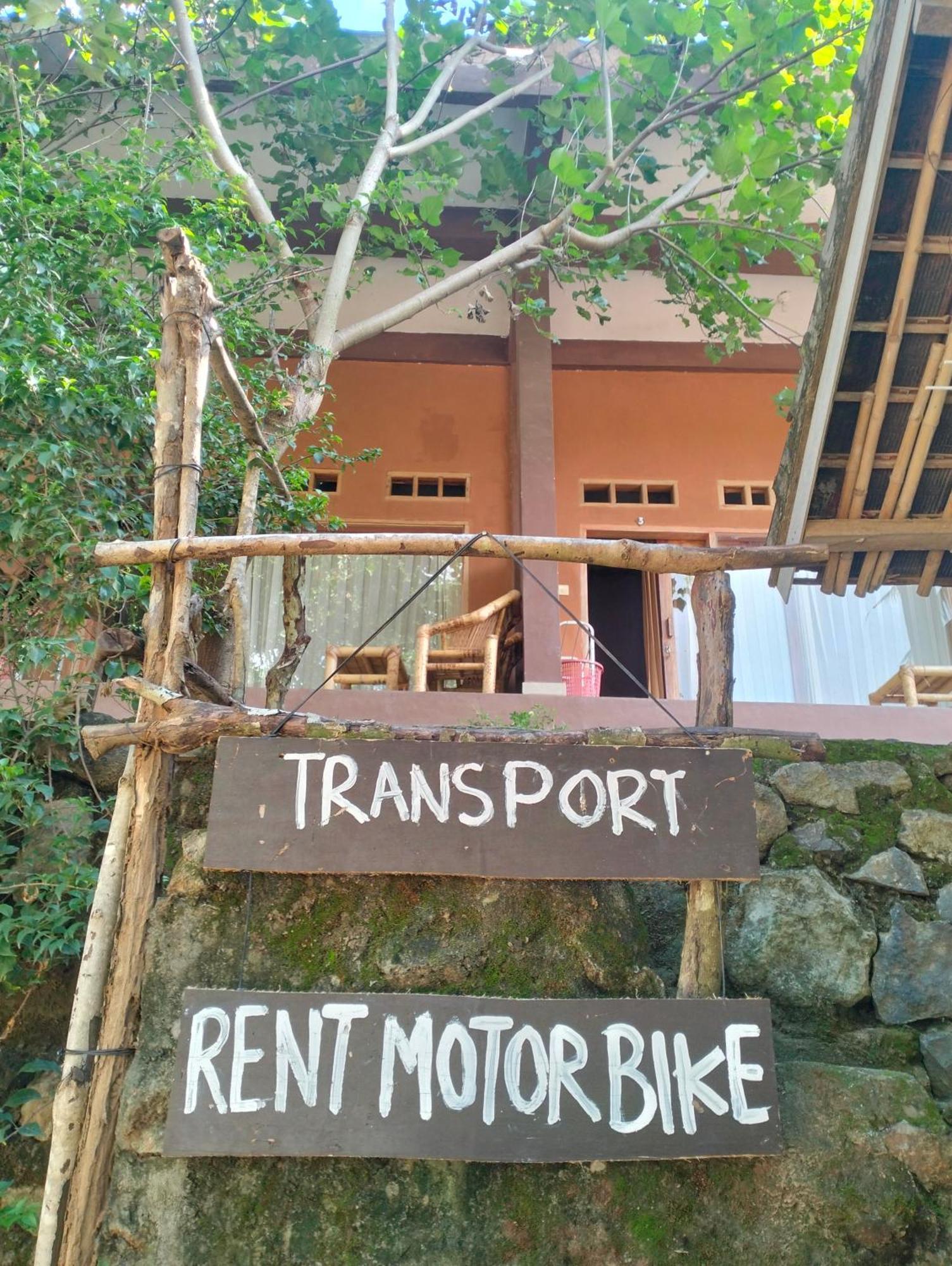 Fullmoon Homestay Kuta  Eksteriør billede
