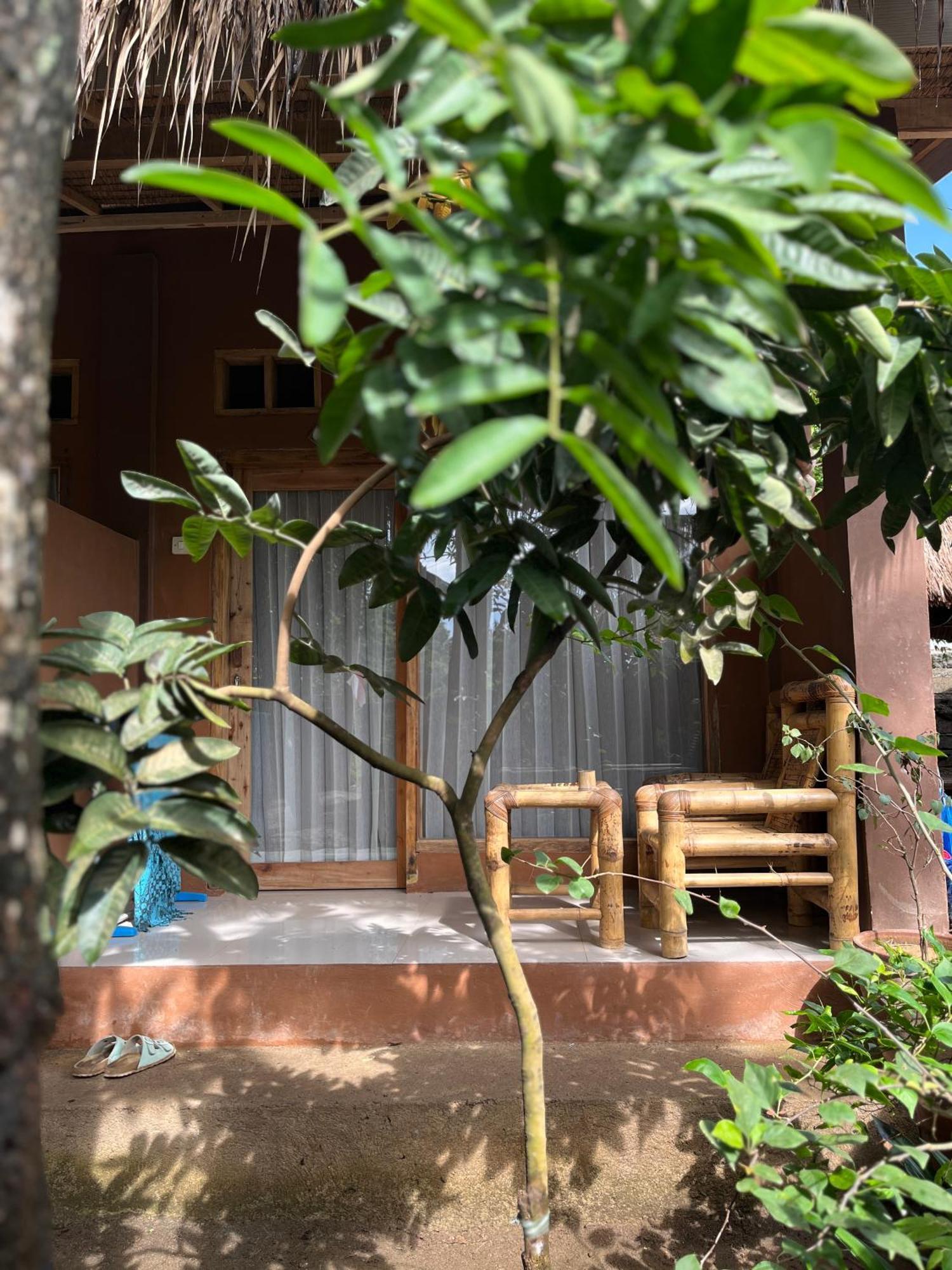 Fullmoon Homestay Kuta  Eksteriør billede